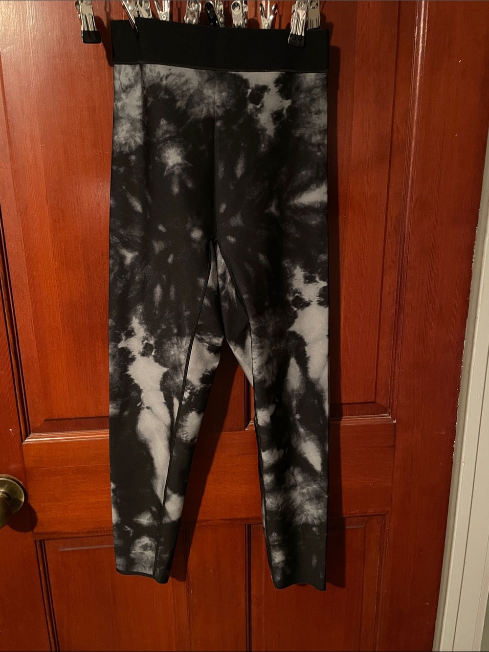 ultracor Black & White Tie-Dye Leggings